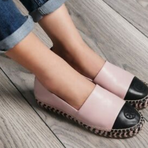 Tory Burch Shoes - ⭐️ SOLD ⭐️ Tory Burch Colorblock Espadrille Shoes